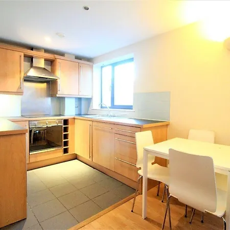Apartment Walk Leeds (West Yorkshire)