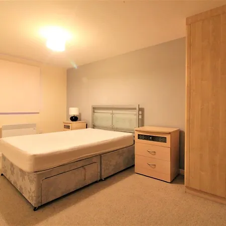 Apartment Walk Leeds (West Yorkshire)